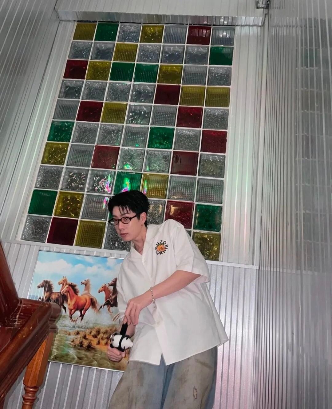 一條牛仔褲的逆襲：換件上衣，大叔秒變學(xué)長(zhǎng)