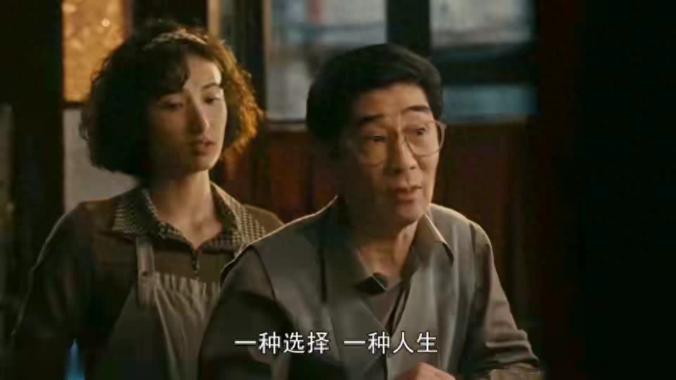 陈国庆50岁负债靠《老娘舅》住别墅，70岁甘当妻管严