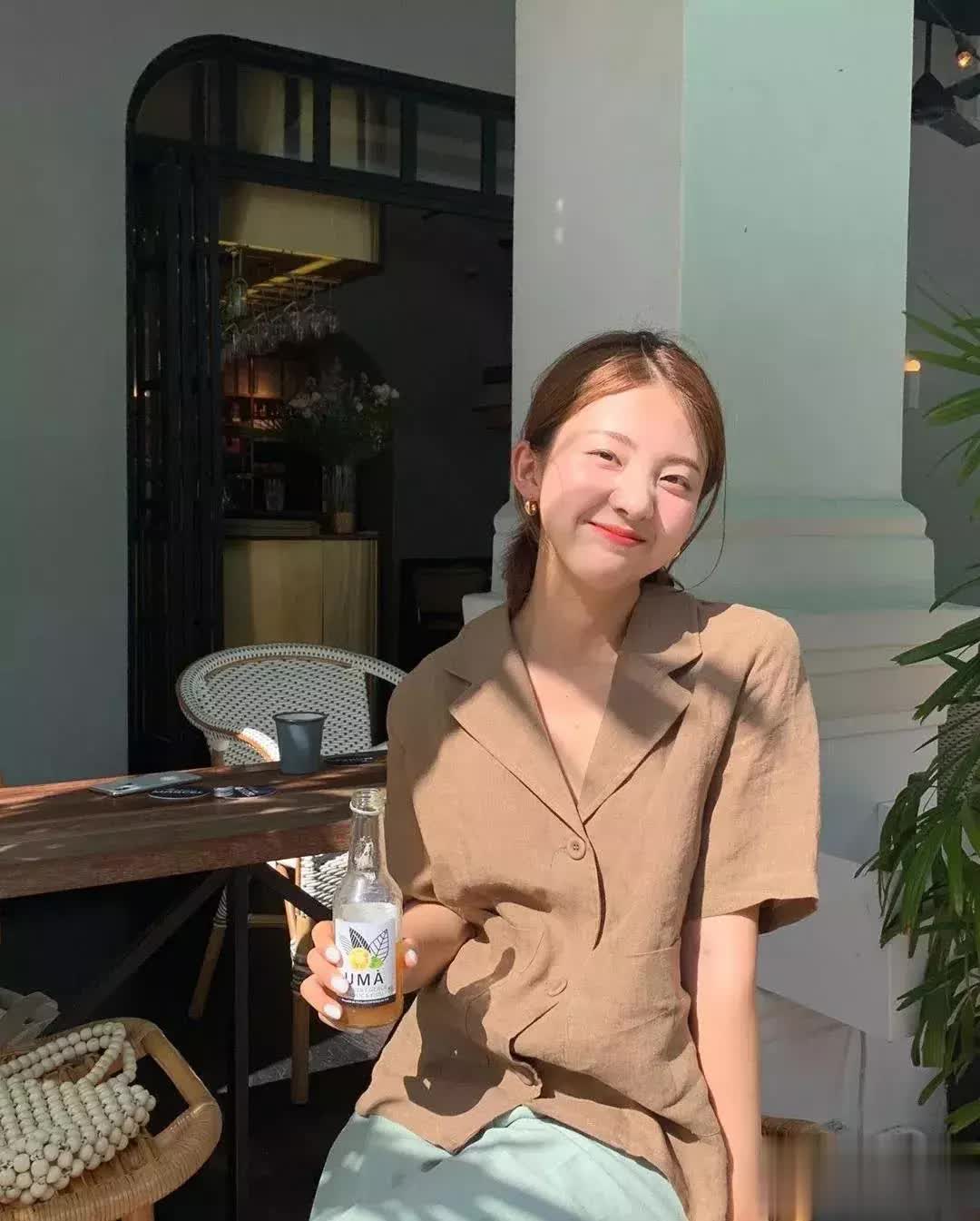 时隔几年亚麻风又流行，30+小个子妈妈夏日穿搭宝典