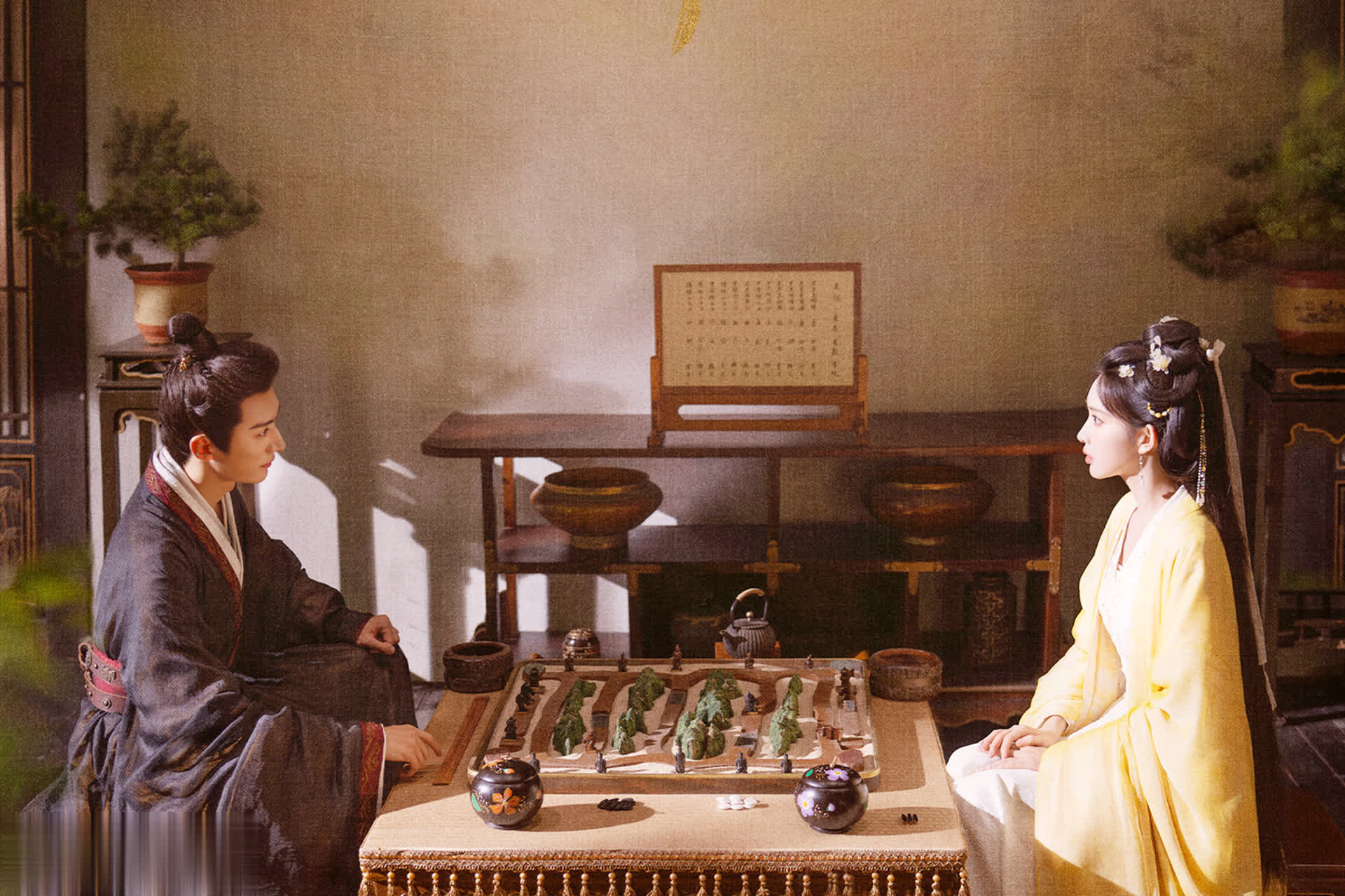 孟子義選劇眼光獨到，《桃花映江山》低調(diào)播出熱度持續(xù)漲